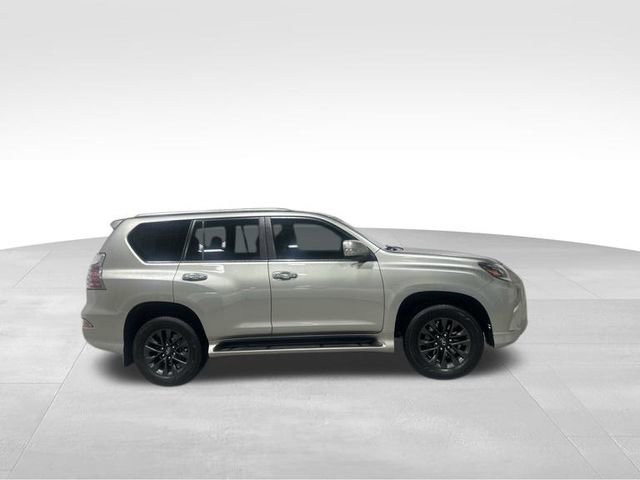 Used 2020 Lexus GX 460 Premium w/ Premium Package AWD/4WD image 4
