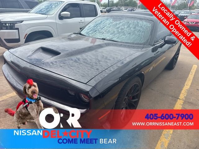Used 2016 Dodge Challenger SRT w/ Technology Group