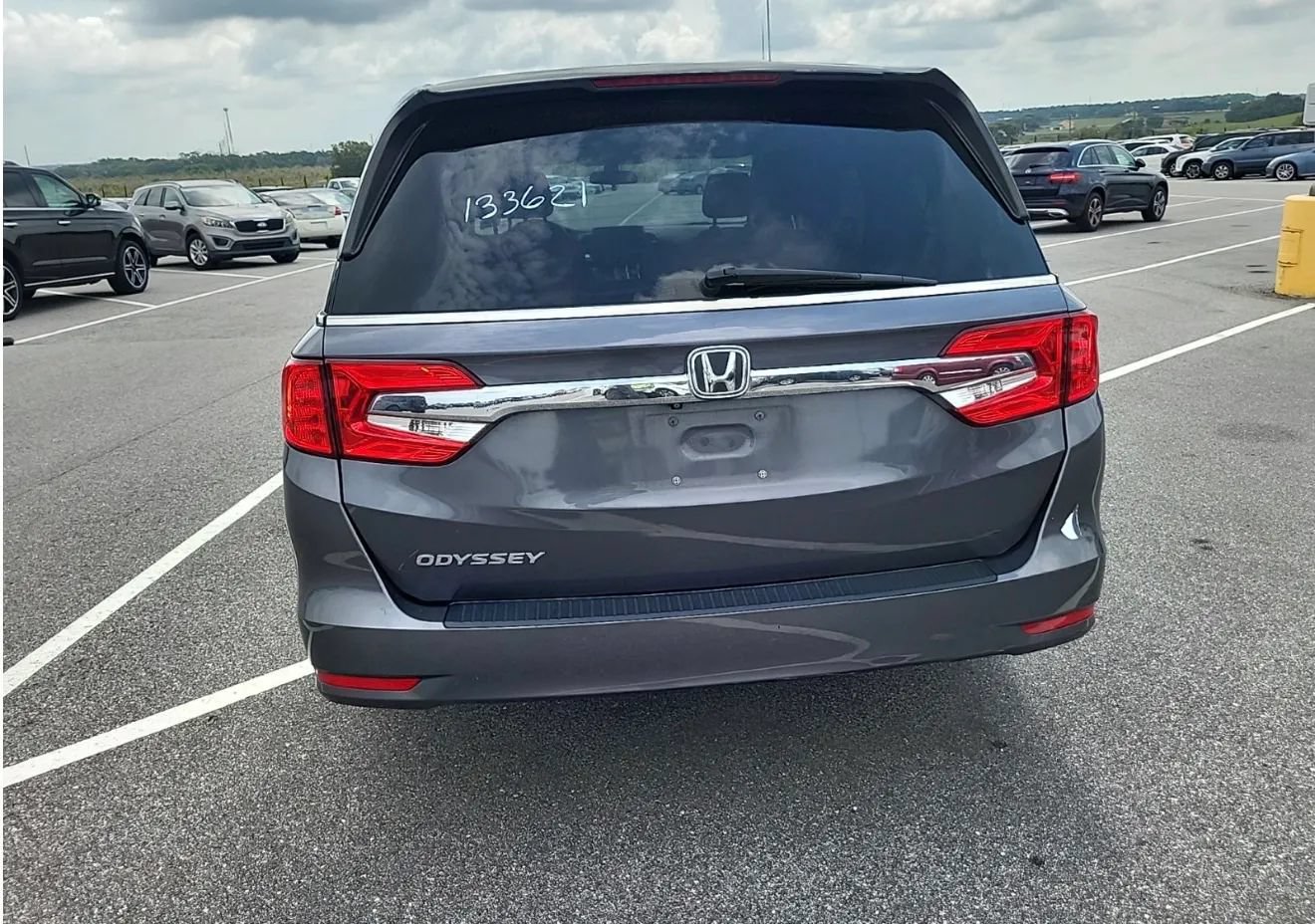 Used 2019 Honda Odyssey LX image 3