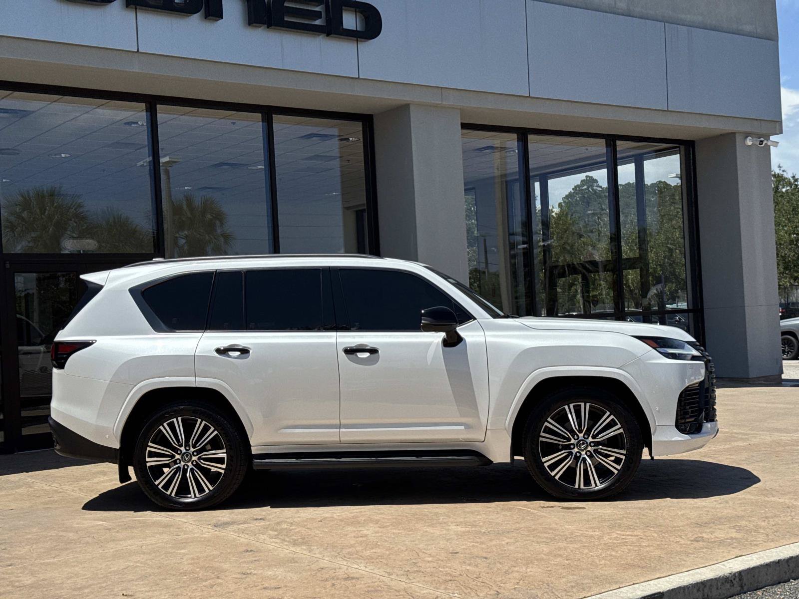 Certified 2025 Lexus LX 700h Luxury w/ Appearance Package AWD/4WD image 2