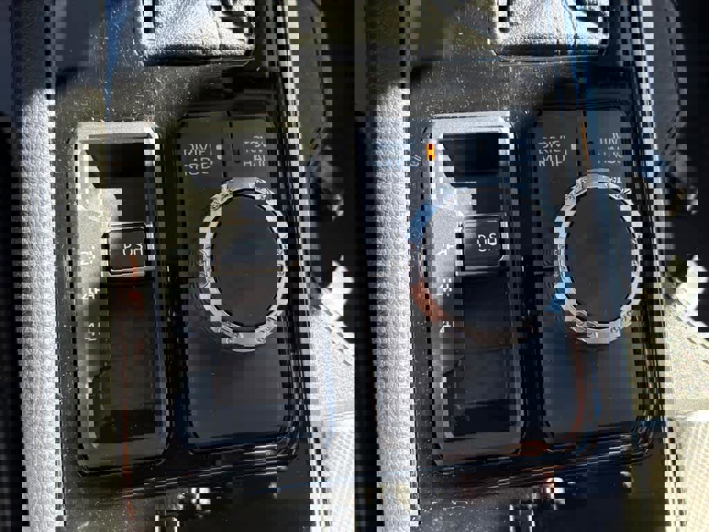 Used 2023 Toyota Sequoia Limited image 17