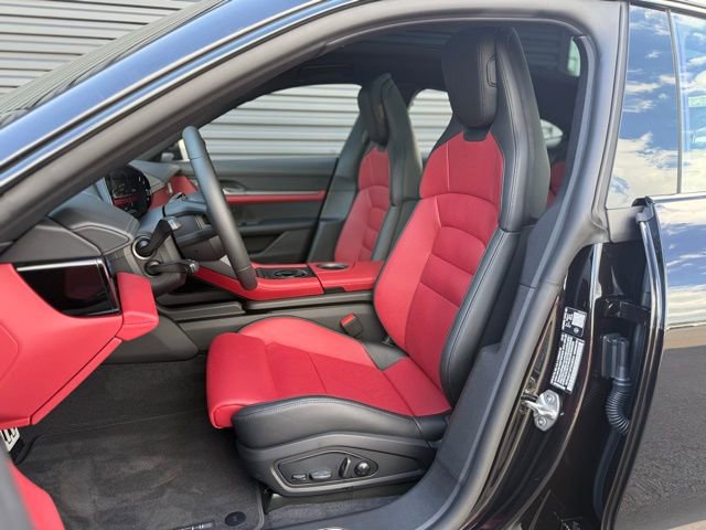 New 2026 Porsche Taycan 4S image 5