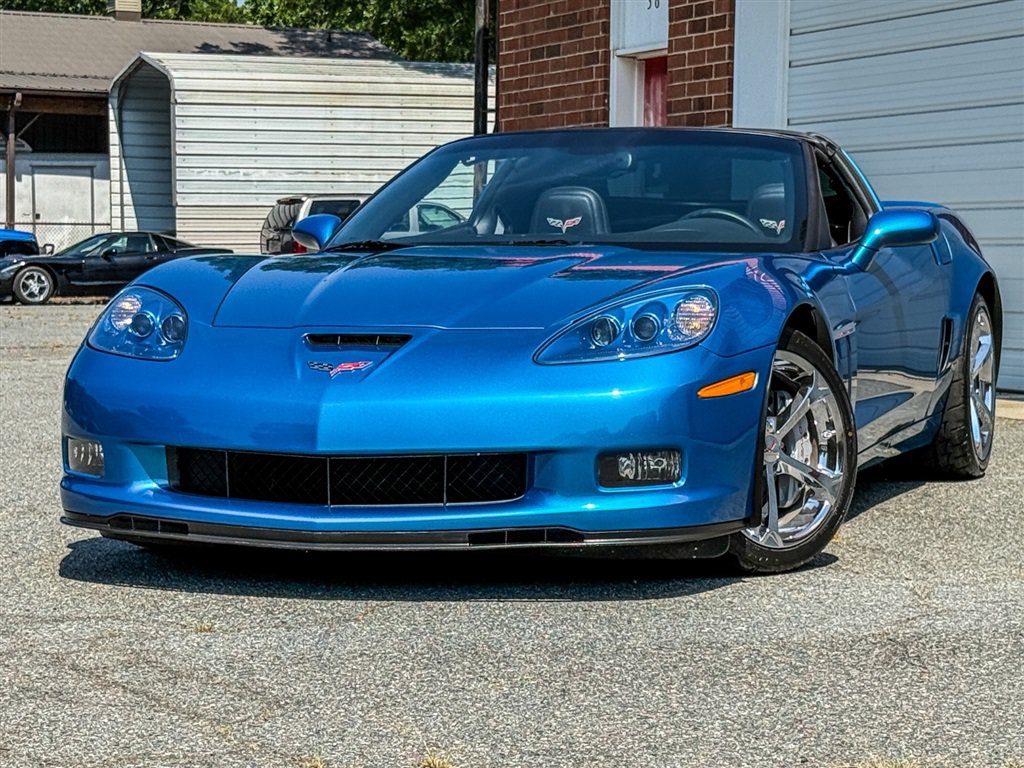 Used 2011 Chevrolet Corvette Grand Sport w/ Preferred Equipment Group RWD image 11