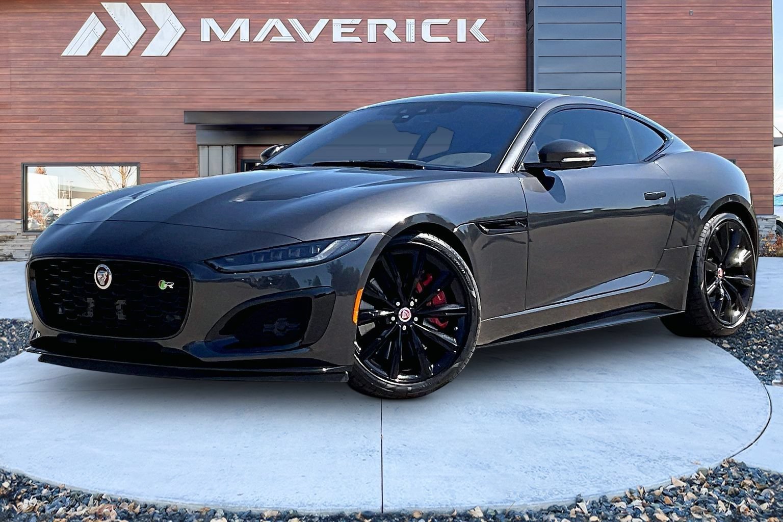 Used 2023 Jaguar F-TYPE R AWD/4WD image 3