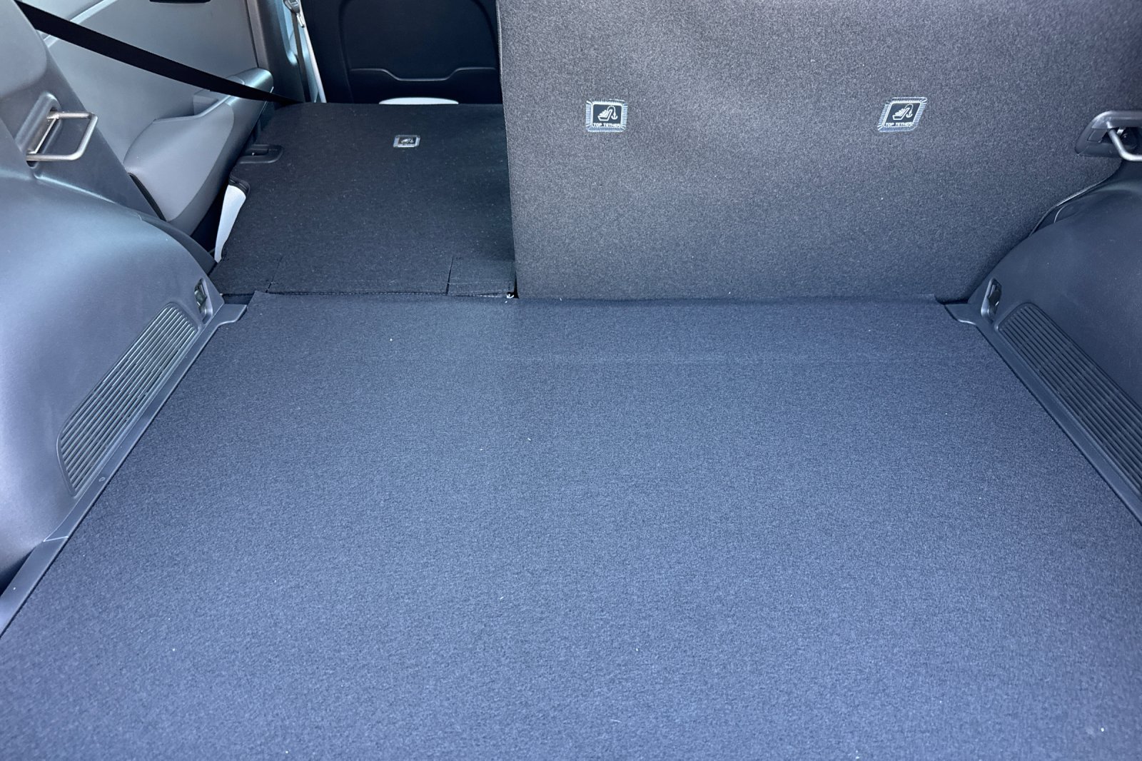New 2026 Kia Niro EX FWD image 15