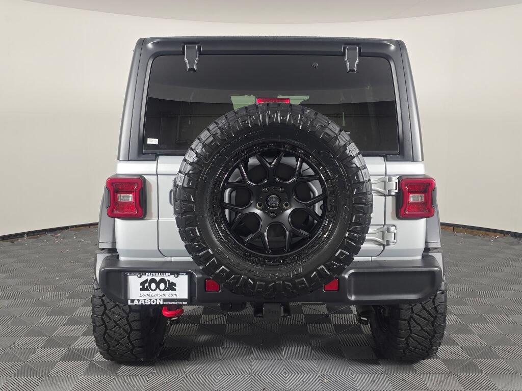 Used 2024 Jeep Wrangler Unlimited Rubicon AWD/4WD image 4