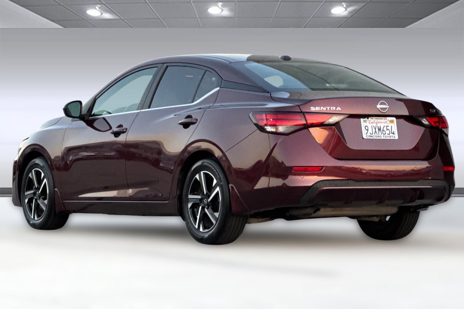 Used 2024 Nissan Sentra SV image 7