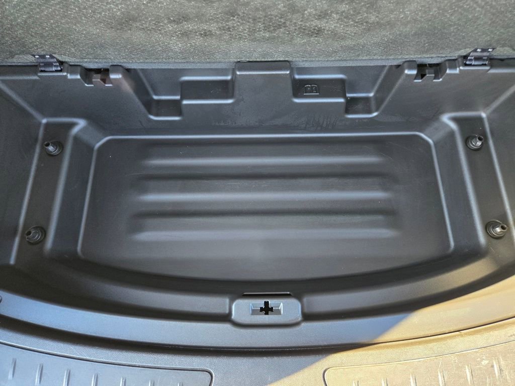 Used 2019 Buick Enclave Essence image 20