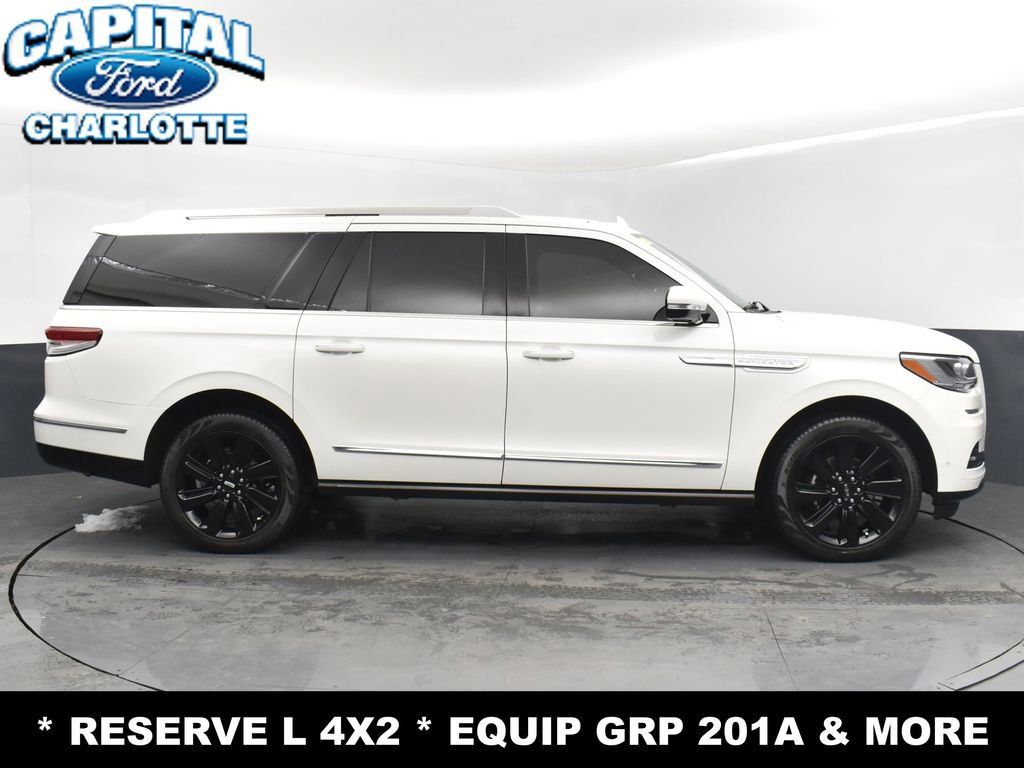 Used 2023 Lincoln Navigator L Reserve image 26