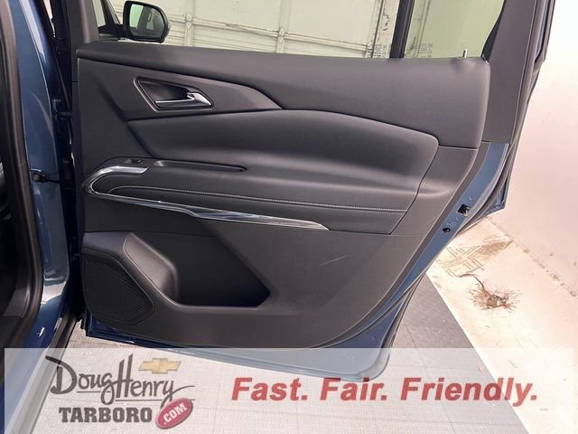 New 2026 Chevrolet Traverse LT w/ Driver Confidence Package image 39