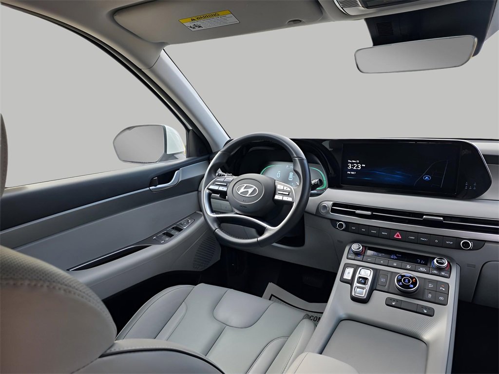 Used 2025 Hyundai Palisade SEL image 14
