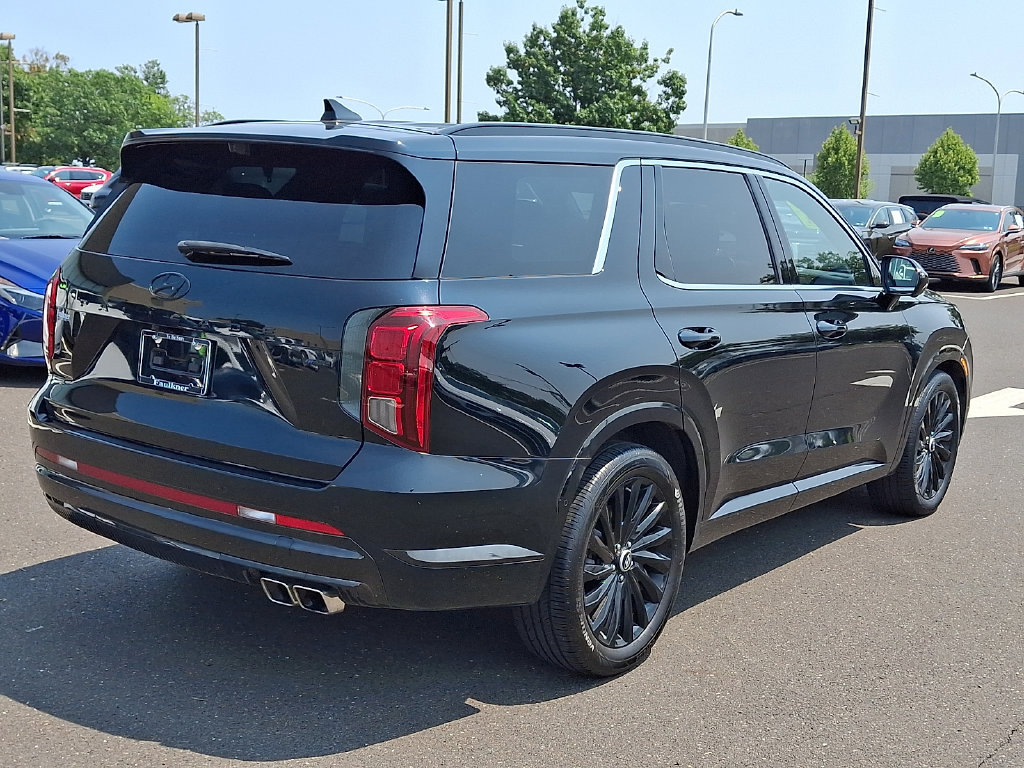 Used 2024 Hyundai Palisade Calligraphy AWD/4WD image 7