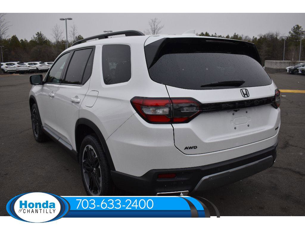 New 2026 Honda Pilot image 5