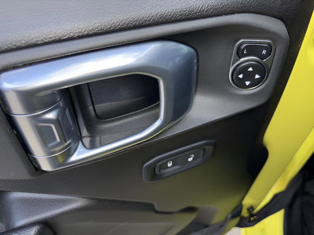 Used 2024 Jeep Wrangler Sport S image 23