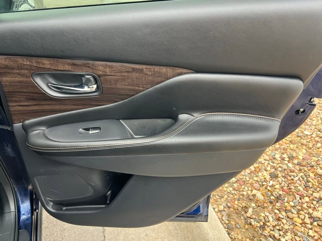 Used 2024 Nissan Murano Platinum image 27