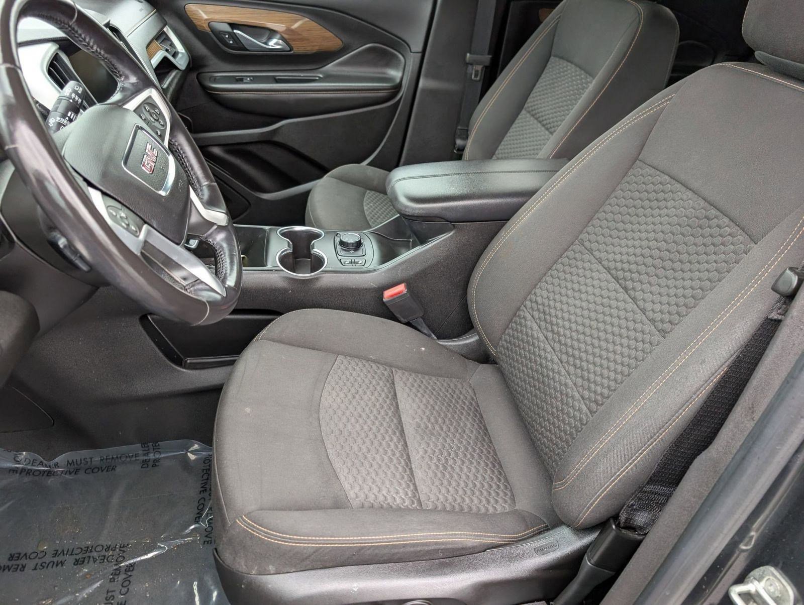 Used 2018 GMC Terrain SLE w/ Driver Convenience Package image 5