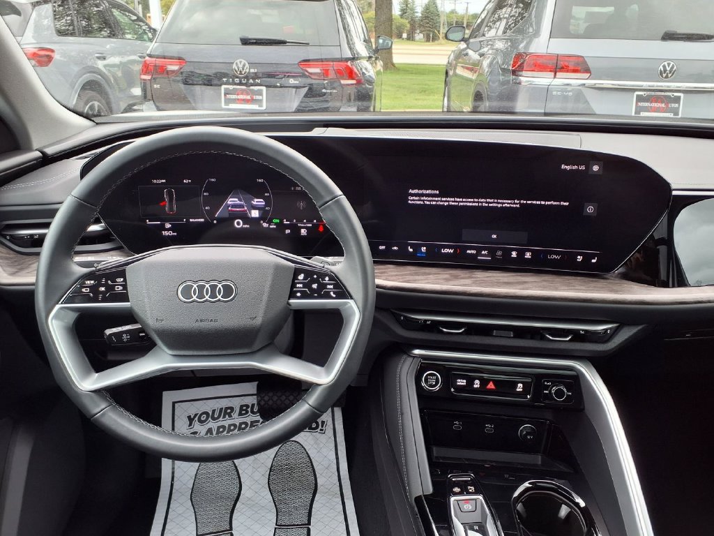 Used 2025 Audi Q5 Premium Plus w/ Premium Plus AWD/4WD image 13
