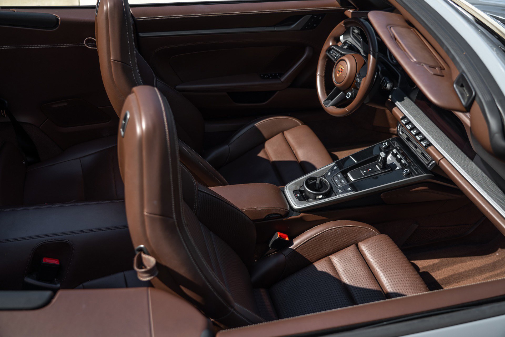 Used 2024 Porsche 911 Carrera image 44