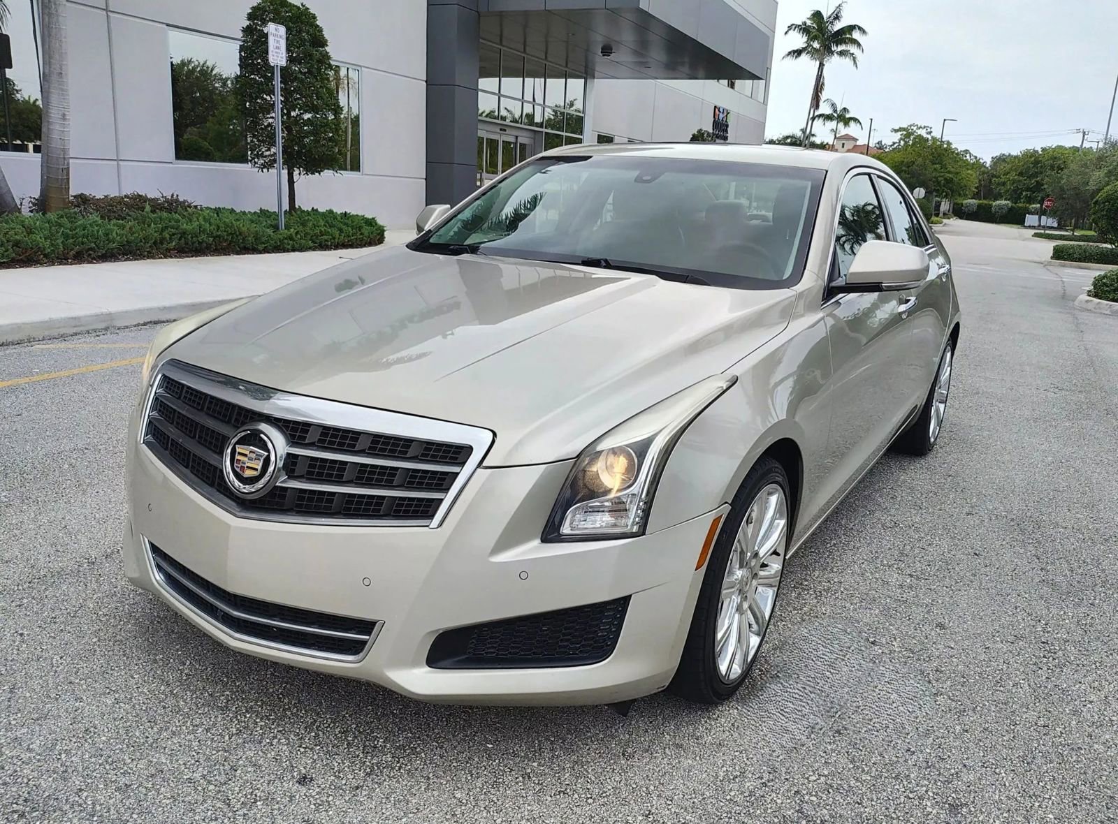 Used 2014 Cadillac ATS Luxury w/ Sun And Sound Package image 2