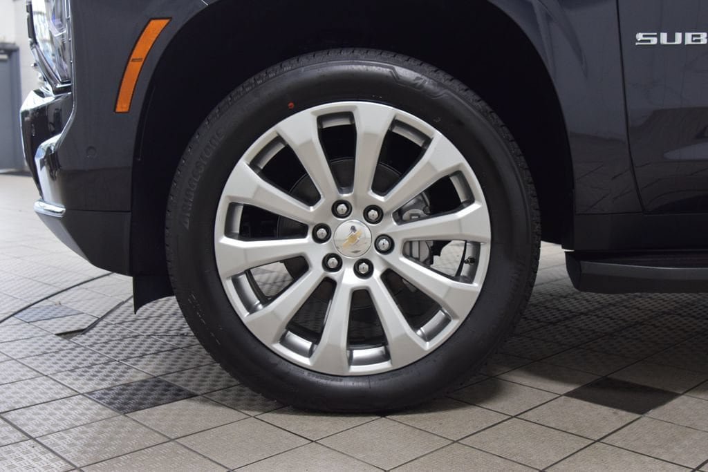 New 2026 Chevrolet Suburban Premier AWD/4WD image 29
