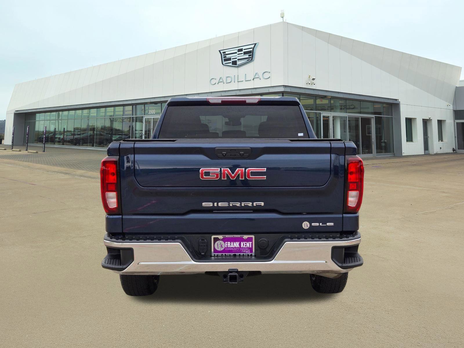 Used 2023 GMC Sierra 1500 SLE AWD/4WD image 5