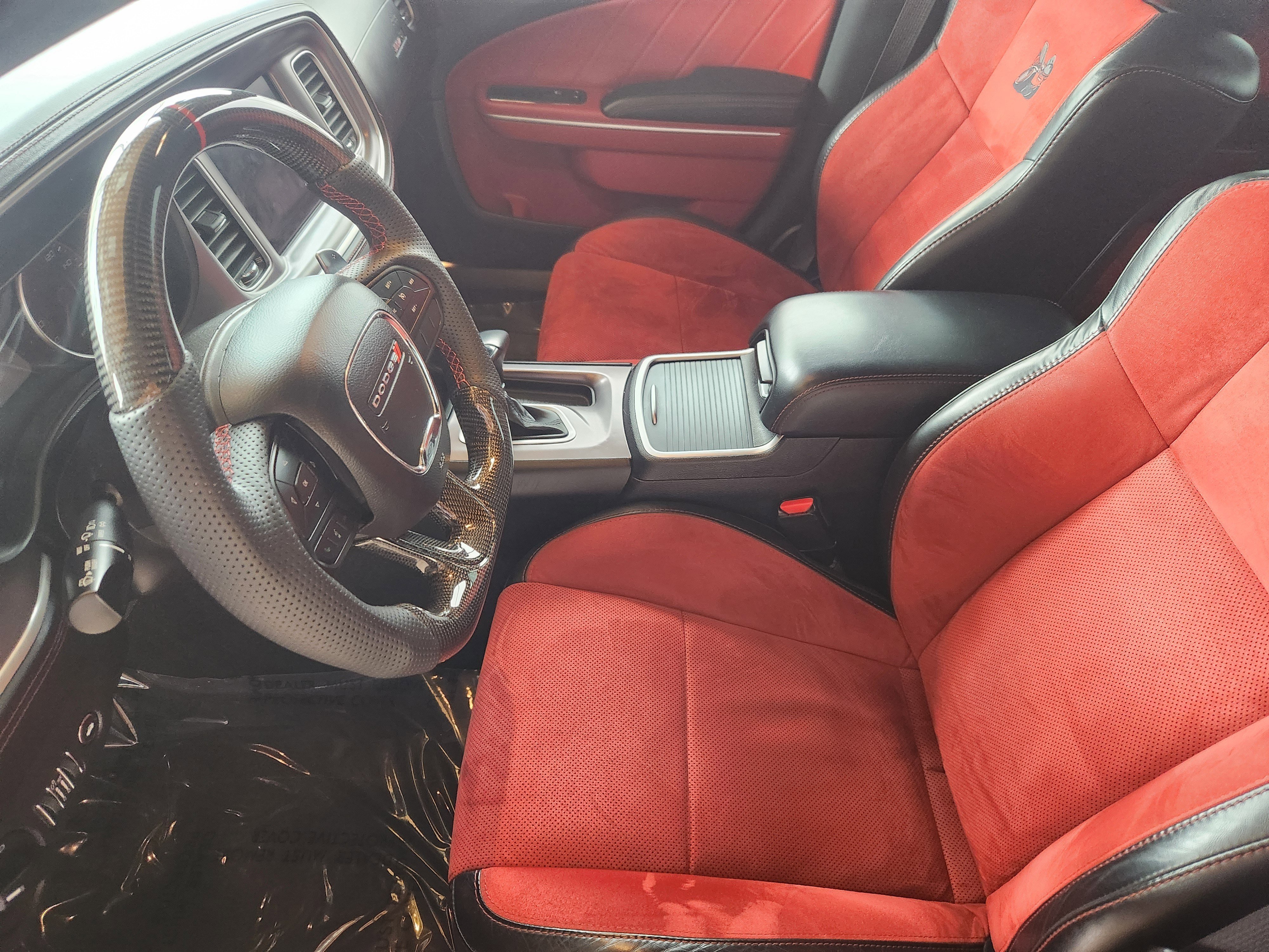Used 2022 Dodge Charger Scat Pack RWD image 10