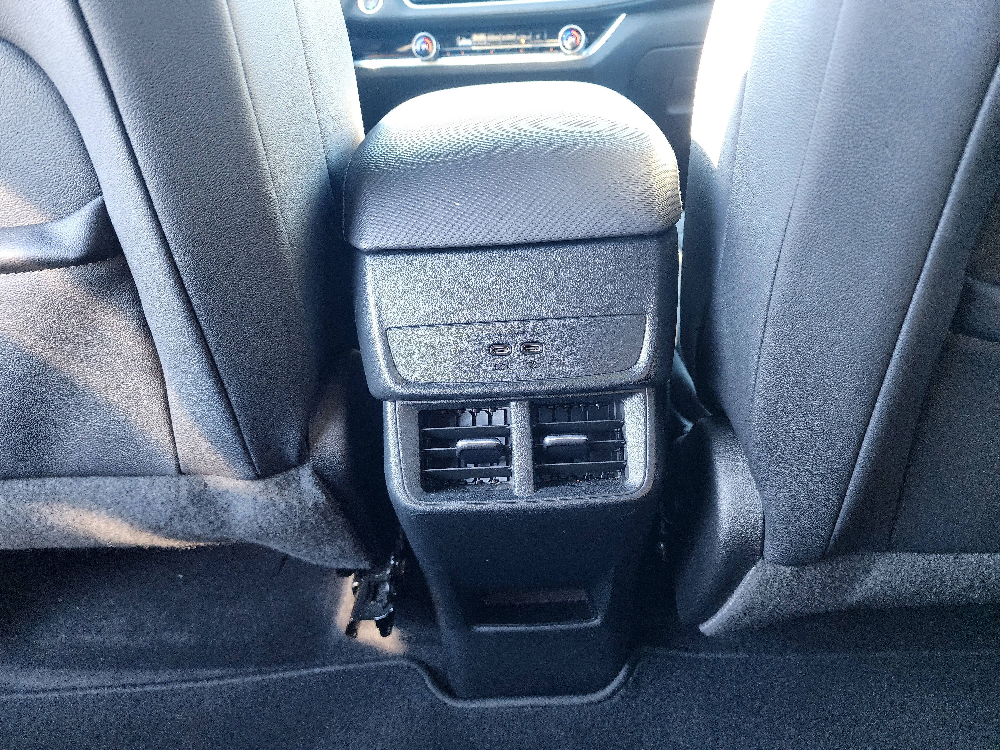 Used 2025 Chevrolet Equinox LT w/ Convenience Package II image 17
