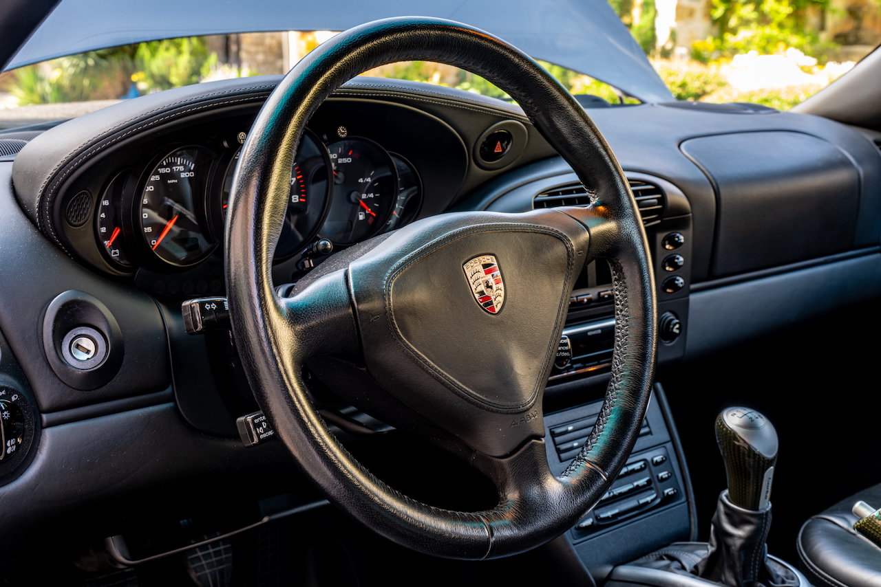 Used 2001 Porsche 911 Turbo AWD/4WD image 45