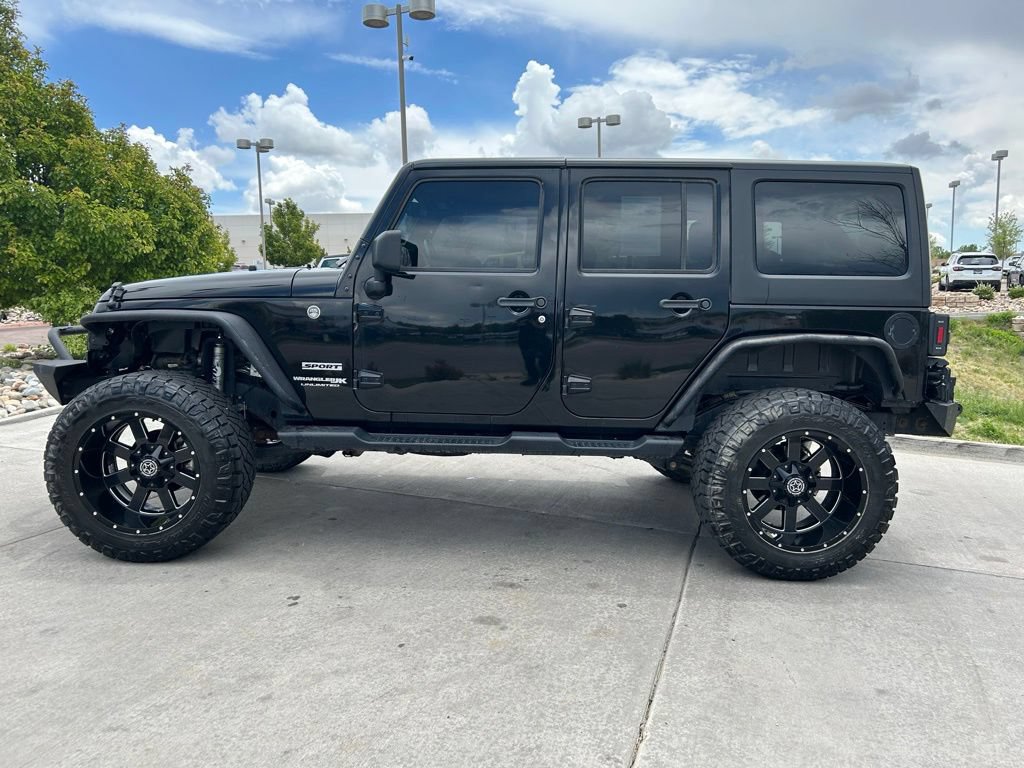 Used 2018 Jeep Wrangler Unlimited Sport S AWD/4WD image 5