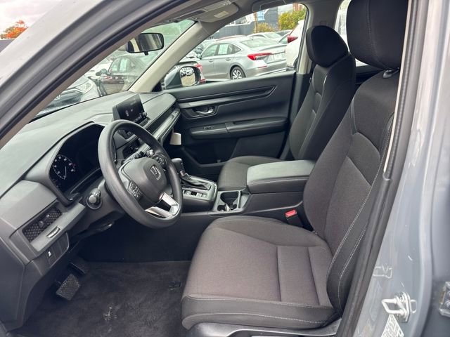 Used 2023 Honda CR-V LX image 3