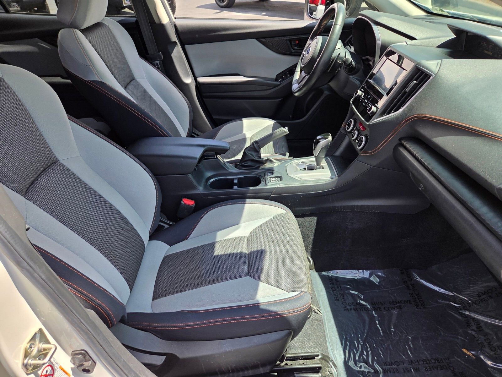 Used 2020 Subaru Crosstrek 2.0i Premium w/ Moonroof Package 1 AWD/4WD image 16