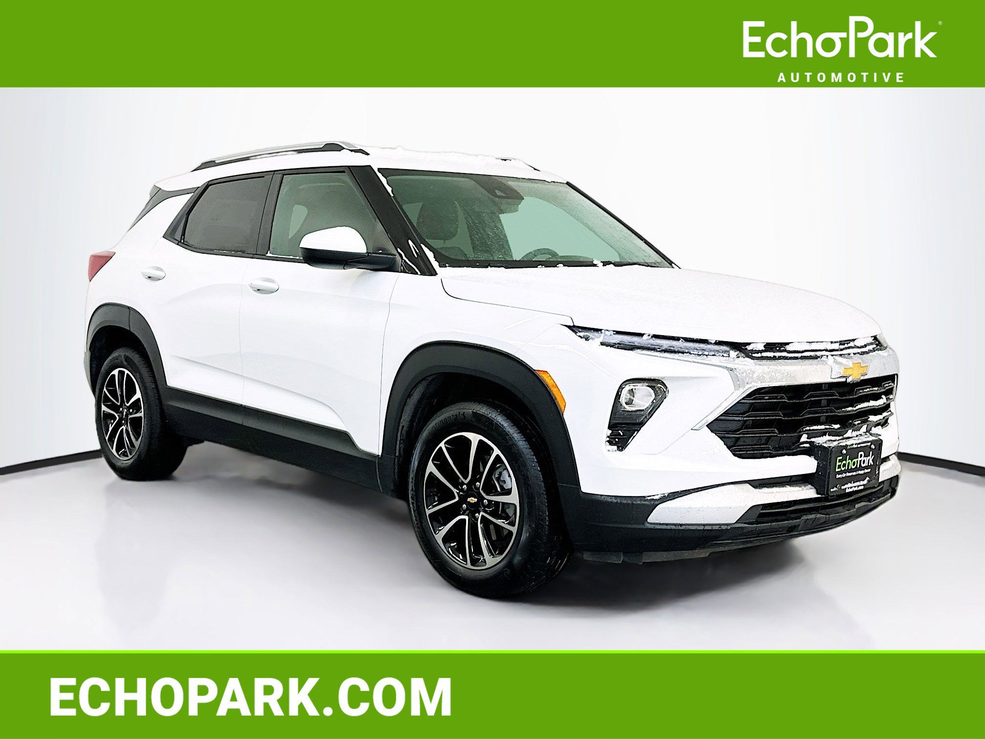 Used 2025 Chevrolet TrailBlazer LT image 1