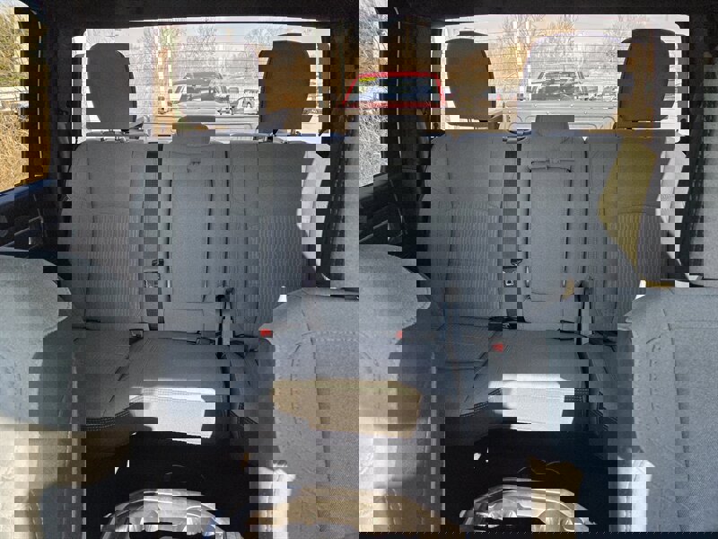 Used 2024 RAM 2500 Big Horn w/ Off Road Package image 25