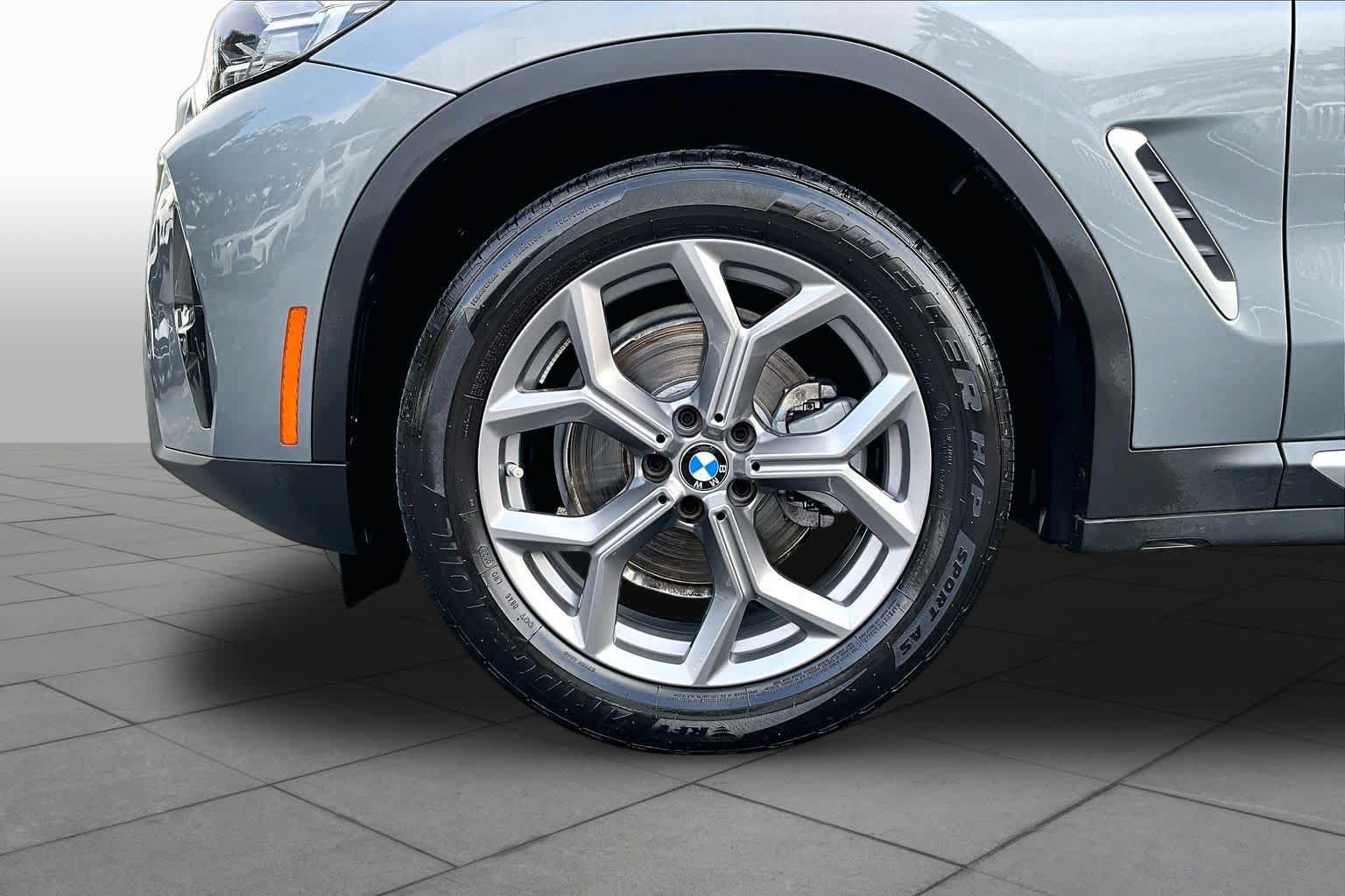 Used 2023 BMW X3 sDrive30i w/ Premium Package RWD image 11