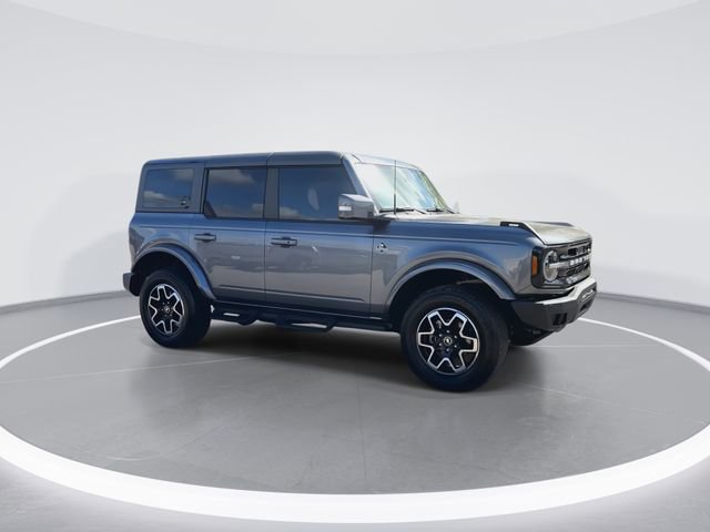 Used 2023 Ford Bronco Outer Banks image 9