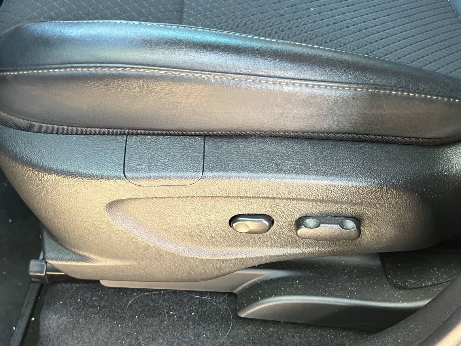 Used 2022 Buick Encore Preferred w/ Safety Package FWD image 13