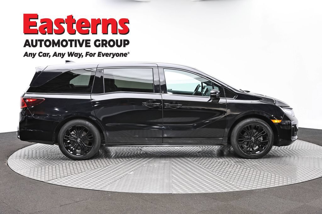 Used 2025 Honda Odyssey Sport-L image 4