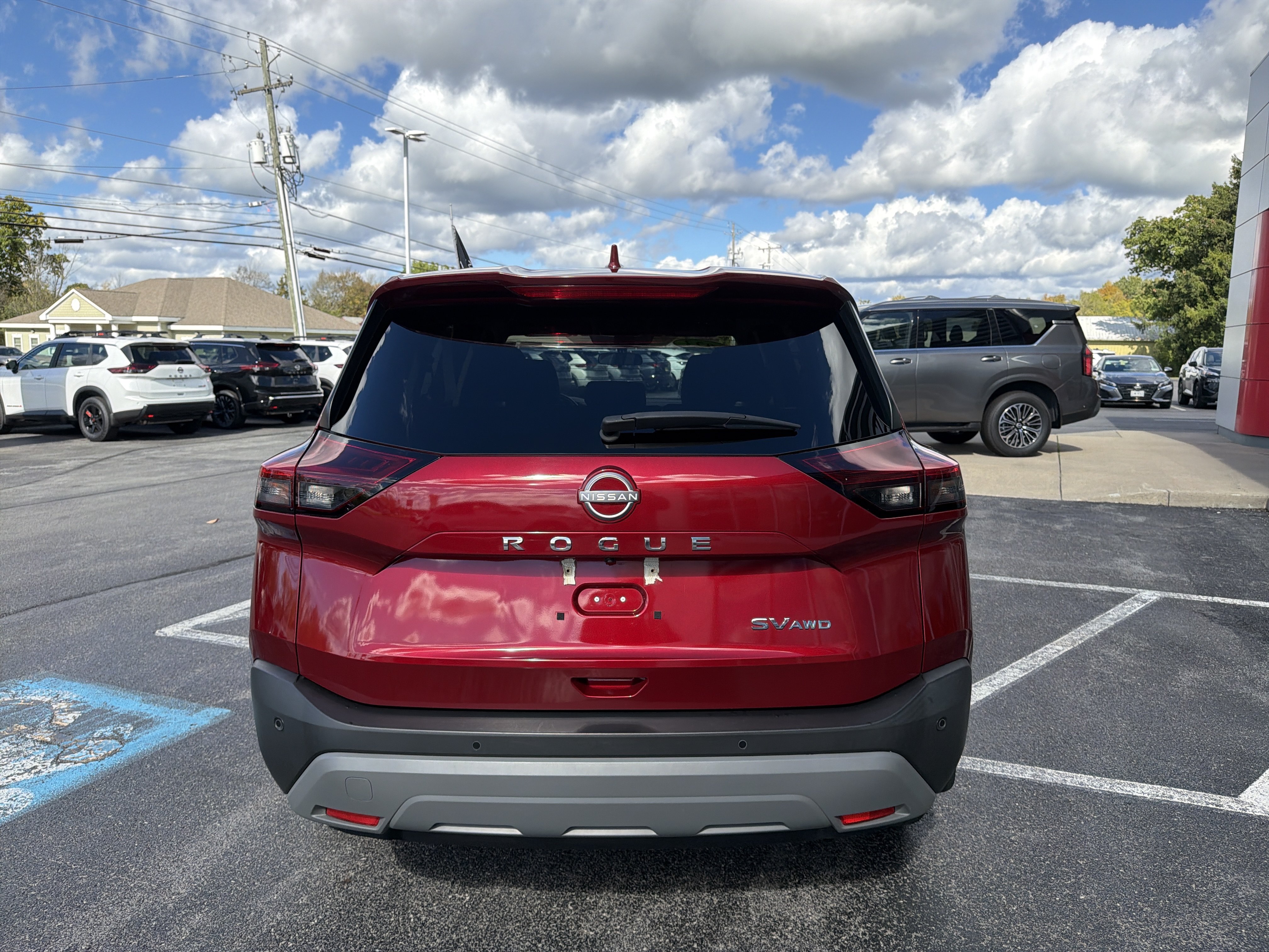 Certified 2023 Nissan Rogue SV AWD/4WD image 6
