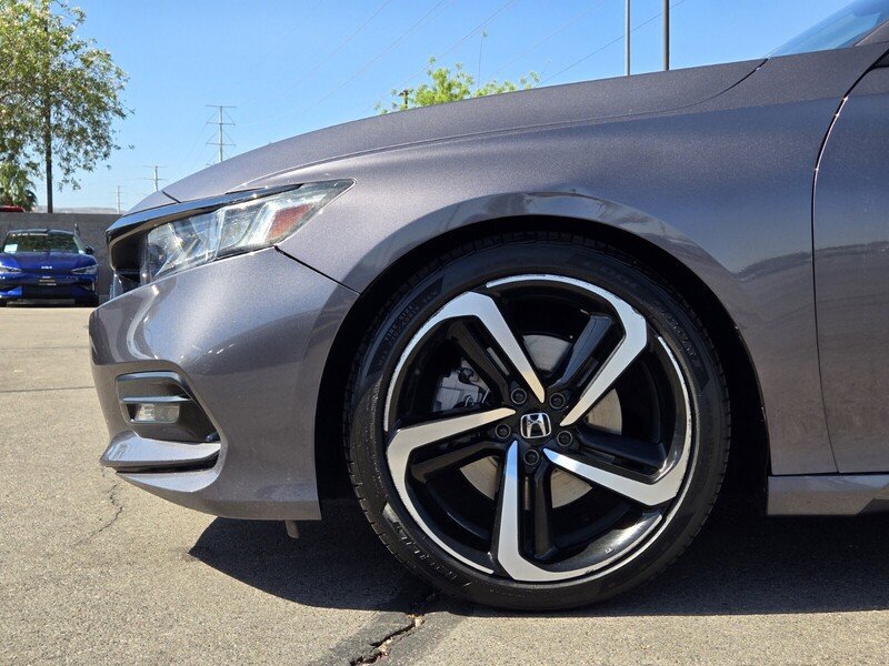 Used 2019 Honda Accord Sport image 10