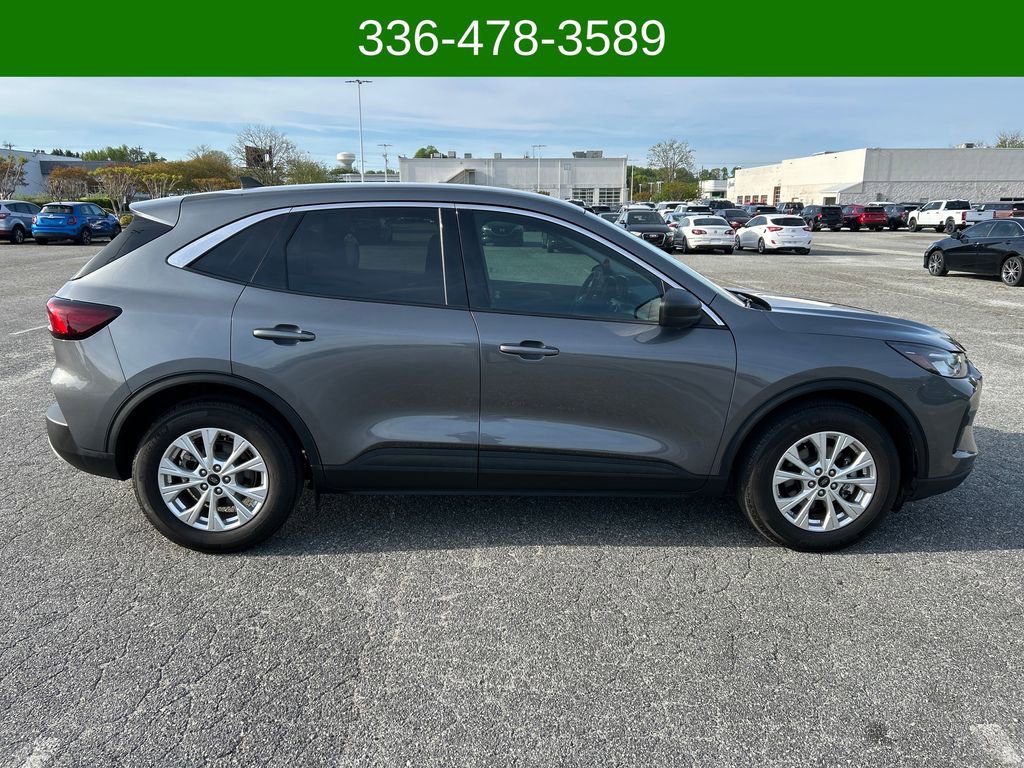 Used 2024 Ford Escape Active w/ Cold Weather Package image 6