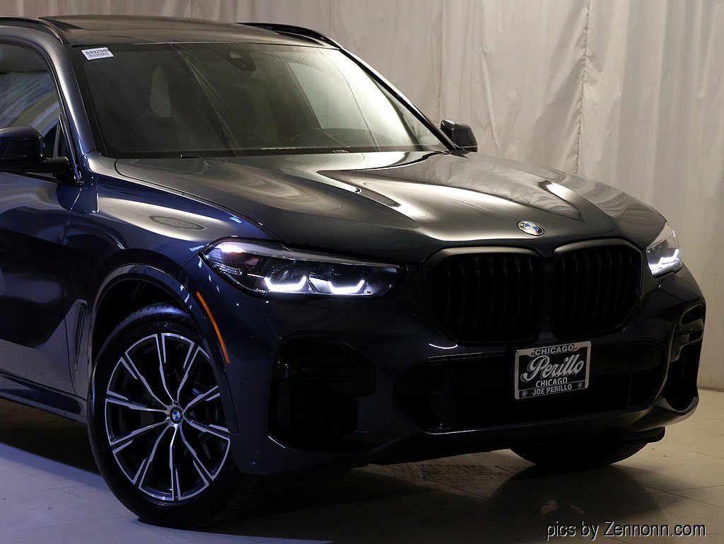 Used 2022 BMW X5 xDrive40i w/ M Sport Package AWD/4WD image 2