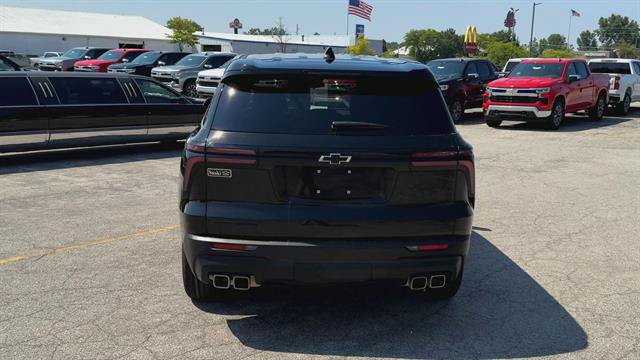 Certified 2024 Chevrolet Traverse LS w/ Midnight/Sport Edition FWD image 31