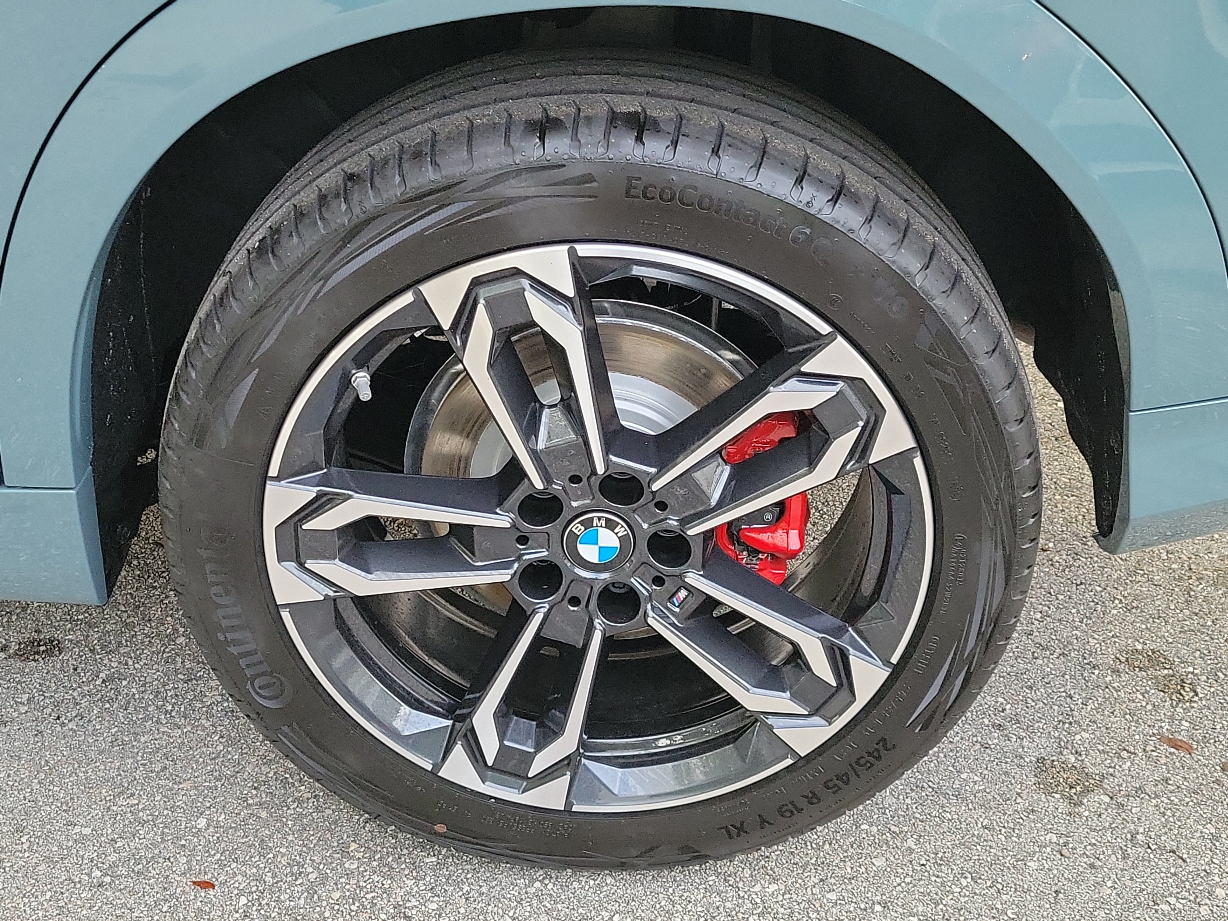 New 2026 BMW X2 xDrive28i w/ M Sport Package AWD/4WD image 7