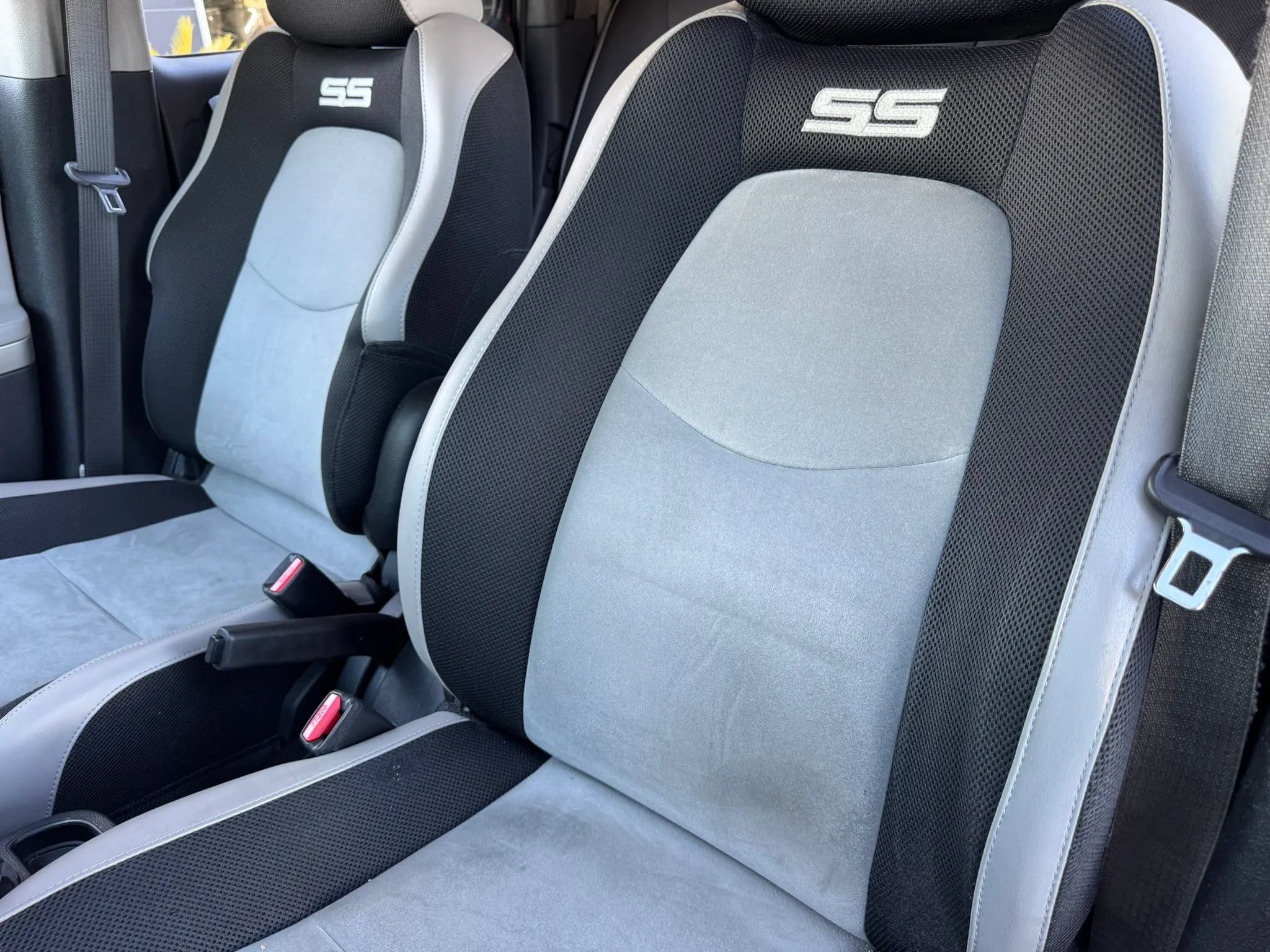 Used 2009 Chevrolet HHR SS w/ Performance Package FWD image 16