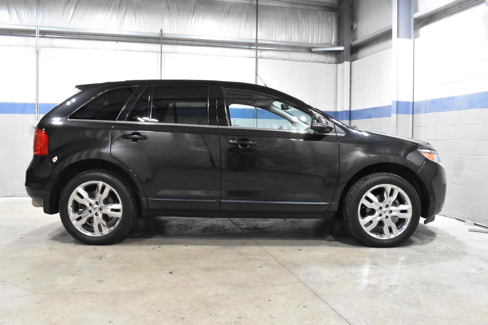 Used 2014 Ford Edge Limited w/ Canadian Touring Package image 29