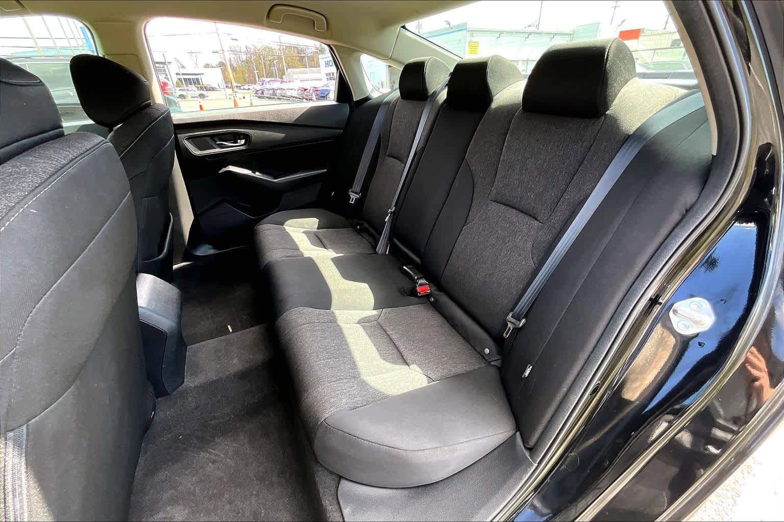 Used 2024 Honda Accord LX image 18