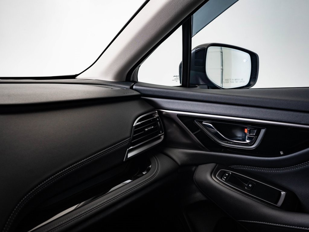 Used 2025 Subaru Outback Touring image 33