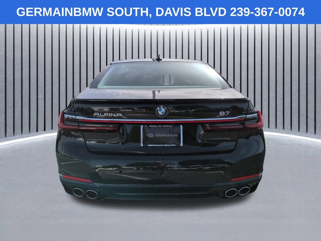 Used 2022 BMW ALPINA B7 xDrive AWD/4WD image 6