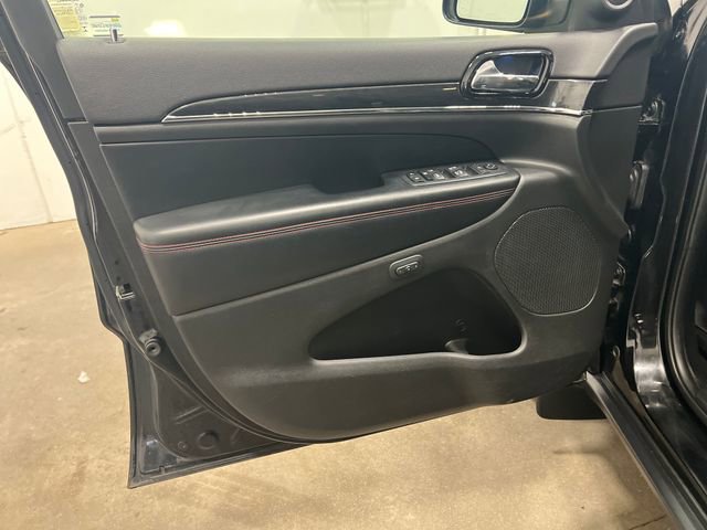 Used 2020 Jeep Grand Cherokee Trailhawk image 10