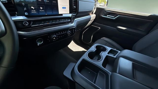 Used 2024 Chevrolet Silverado 1500 LT image 15